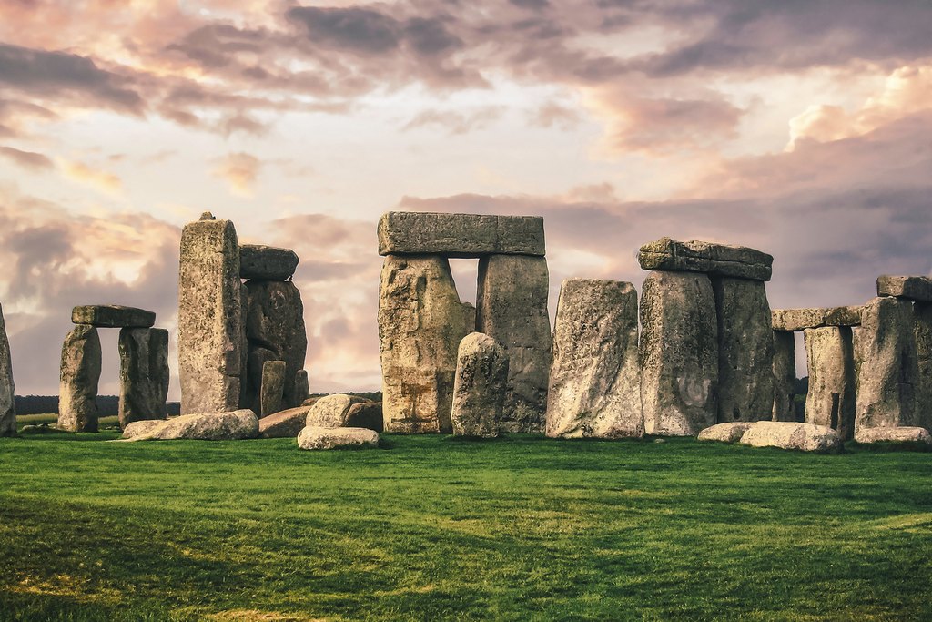 (未使用･未開封品)Stonehenge & Megalithic Cultures: Sites of World's [DVD] Stonehenge - Can Olfang-Lyndwr